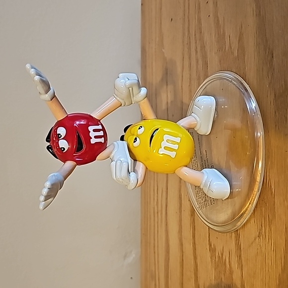 M&MS Vintage clear plastic acrylic Candy Dish - Picture 2 of 5